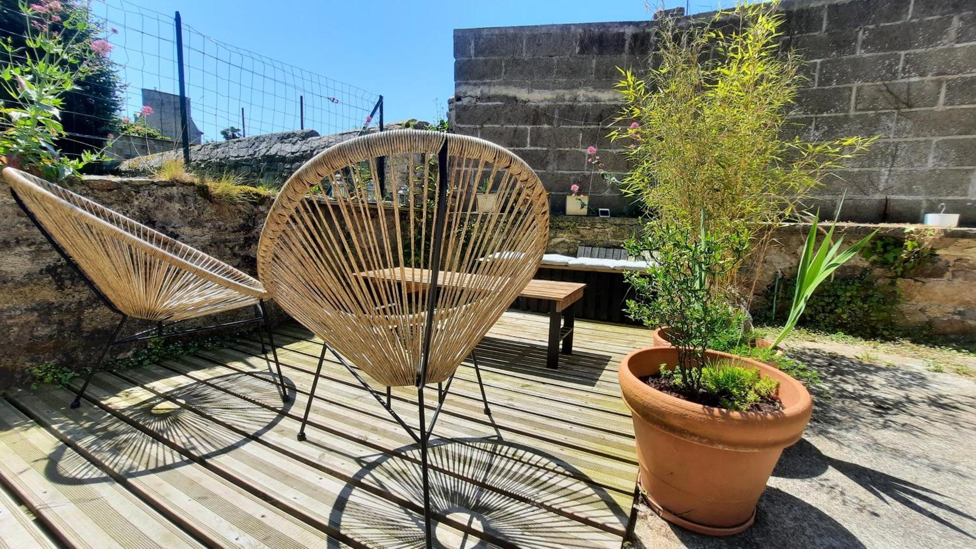 Le Duclos, Appartement Rez-De-Jardin Dinan Centre מראה חיצוני תמונה